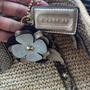 Coach flowers tag
